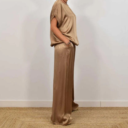 Stylish 2-Piece Set for Women
