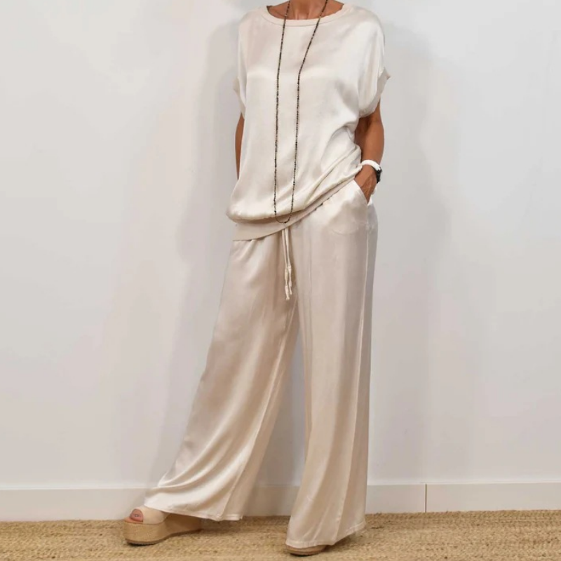 Stylish 2-Piece Set for Women