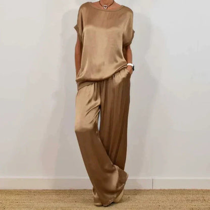 Stylish 2-Piece Set for Women
